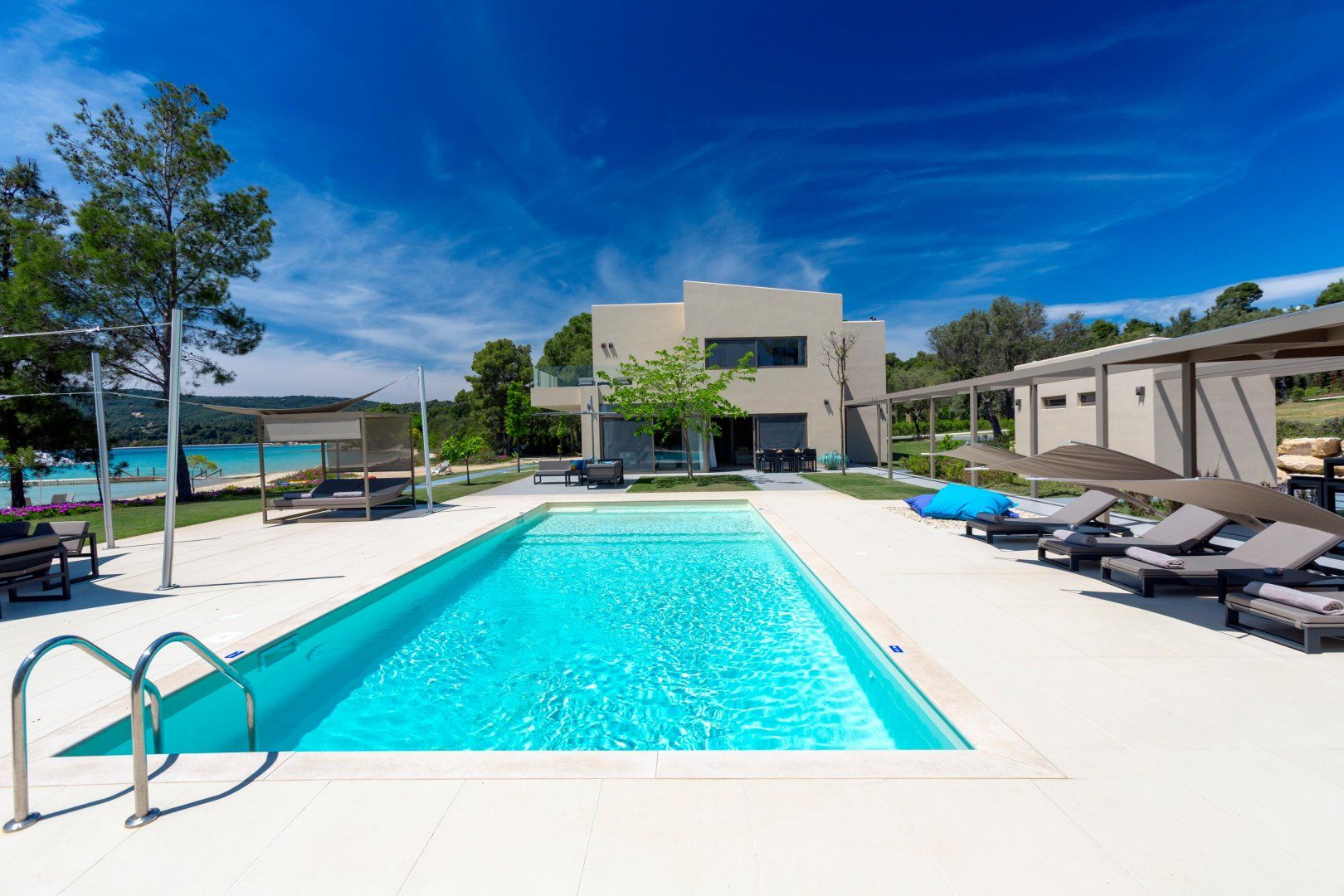 Pine Tree Cove photo 2