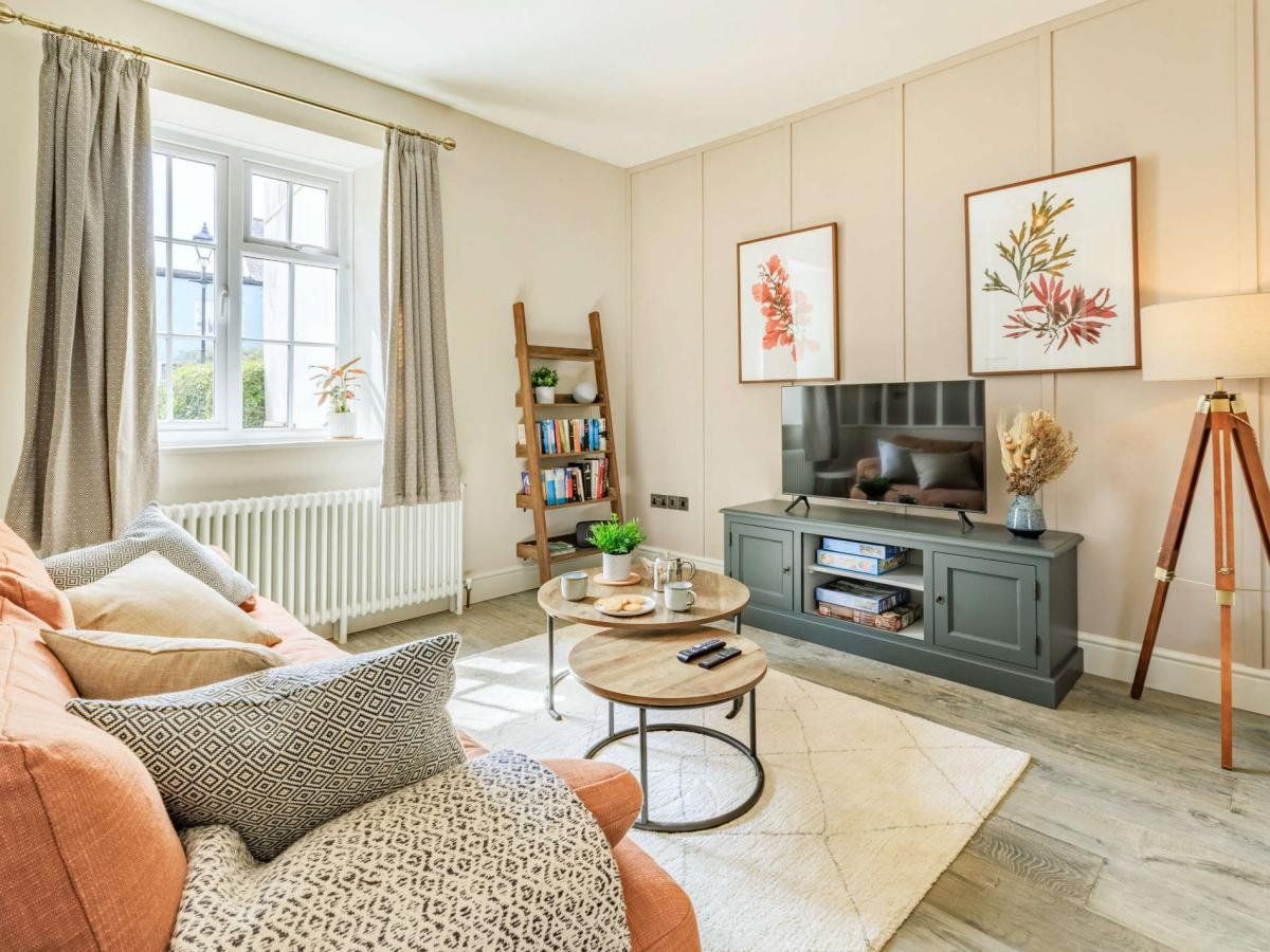 Apartment in Dorset photo 2
