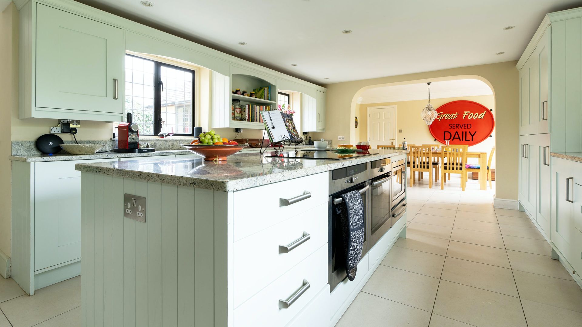 Meadowbrook House photo 8