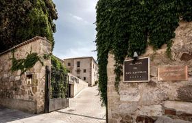 Hospes Palacio de San Esteban reviews