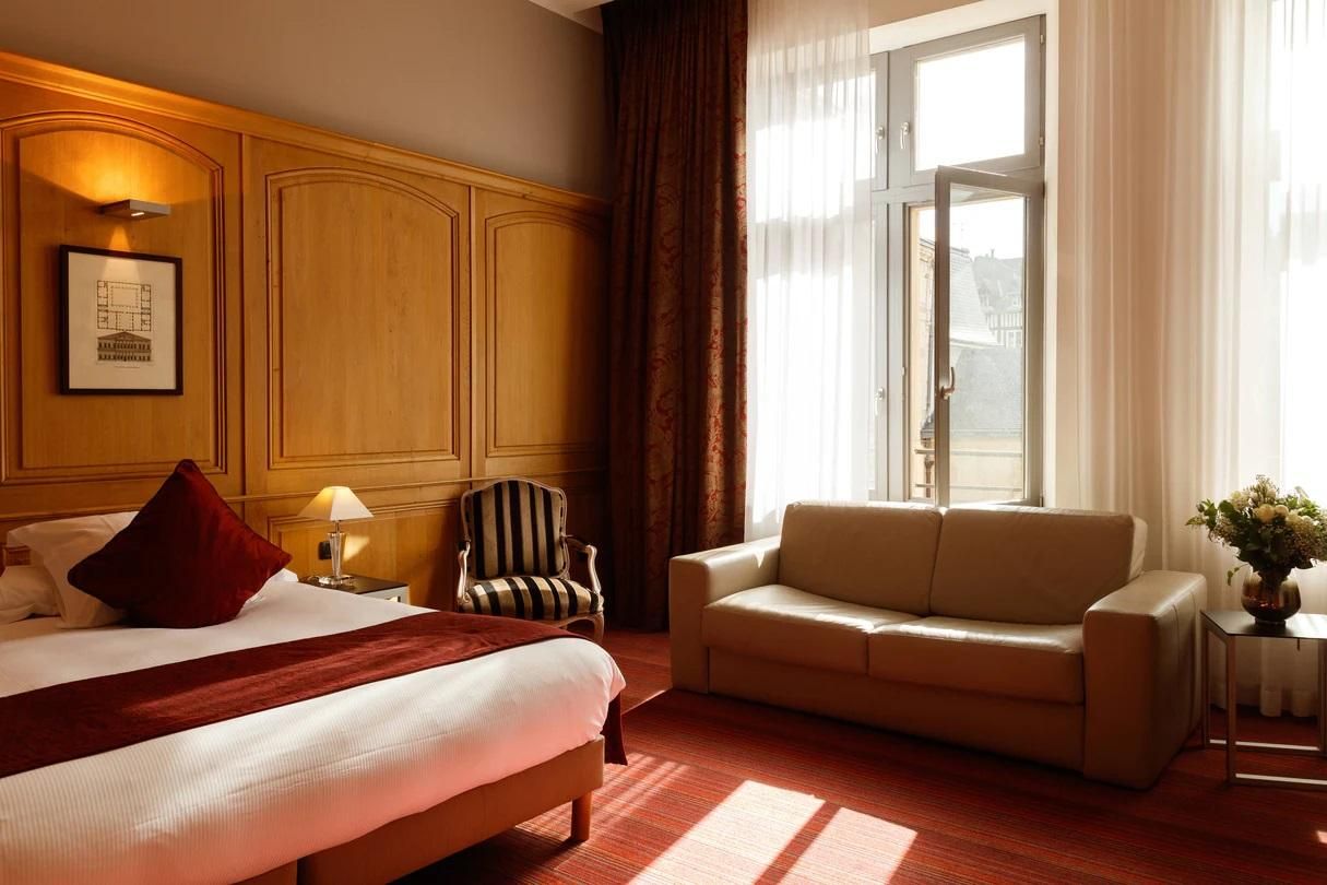 Hotel de Bourgtheroulde Autograph Collection photo 5