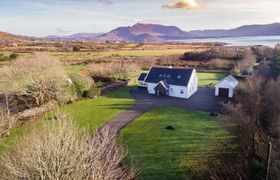 Beenbane Lodge, Luxury, Wifi, Waterville, Wild Atlantic Way reviews