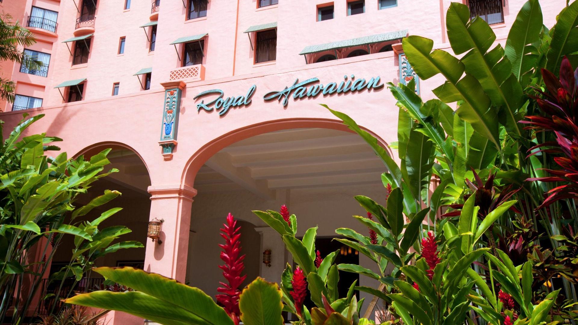 The Royal Hawaiian, a Luxury Collection Resort photo 1