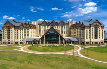 Gaylord Rockies Resort & Convention Center