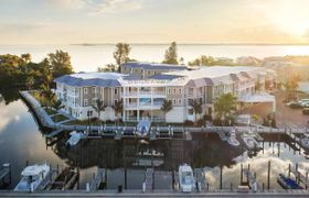 Waterline Villas & Marina, Autograph Collection reviews