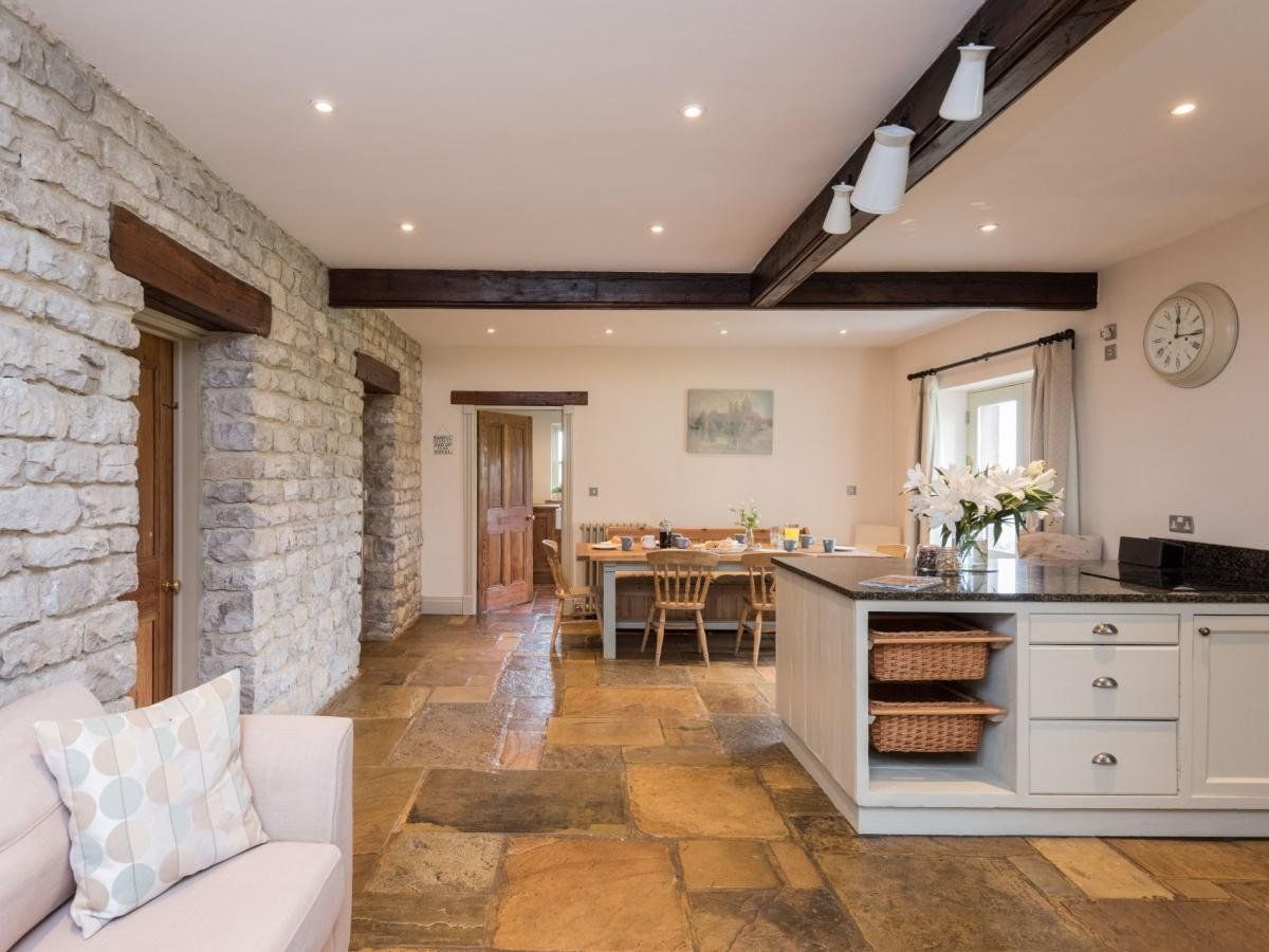 House in Derbyshire photo 8