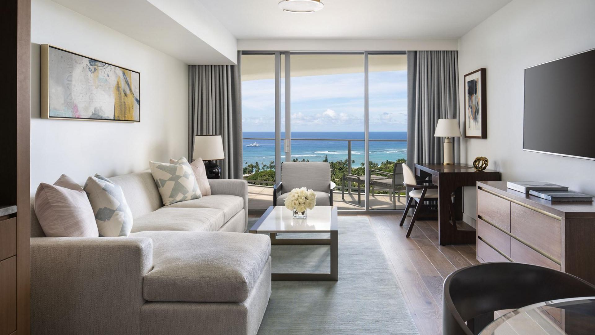 The Ritz-Carlton Residences, Waikiki Beach photo 7